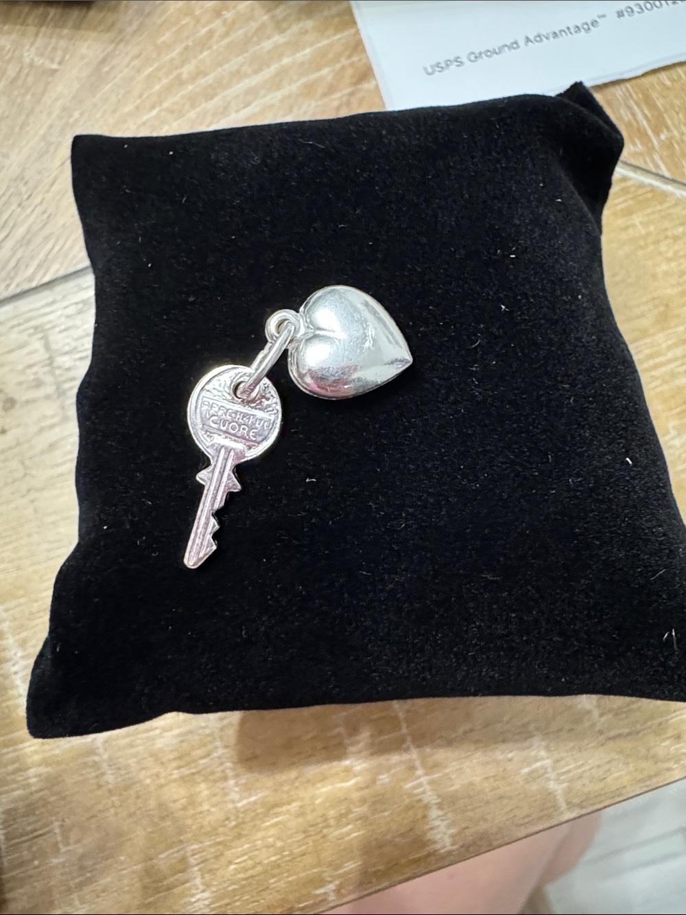 Sterling Silver 925 Heart and Key Charm Pendant - ‘ In Cuore ‘ (in the heart)